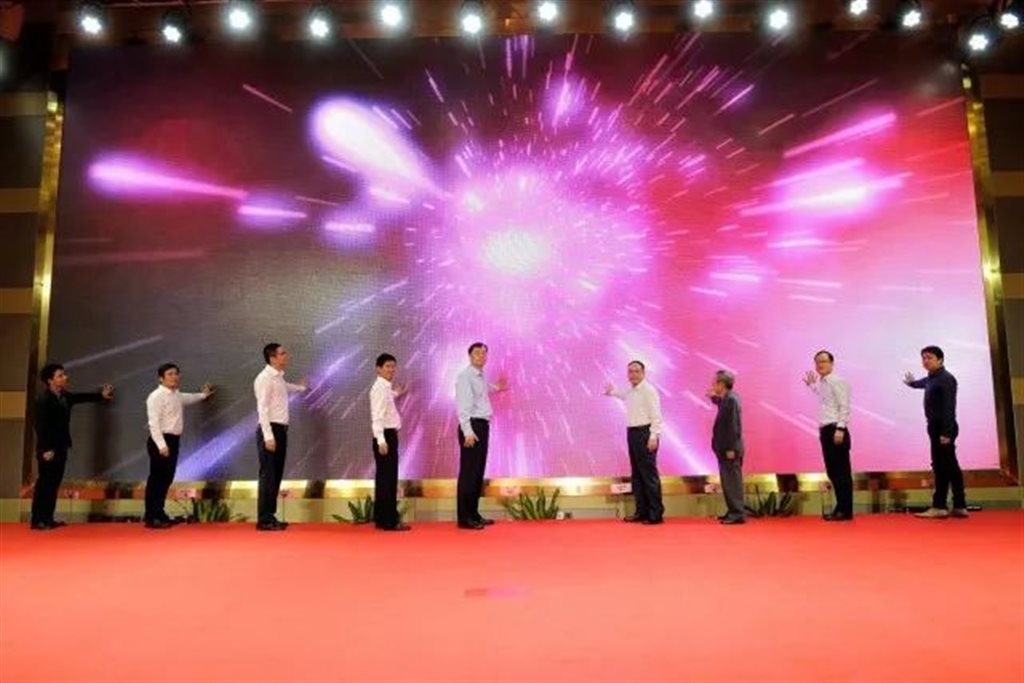 http://mmbiz.qpic.cn/mmbiz_jpg/OCkBk503qF7VIjwcwS38BkOia43CdC9IpZECoOiaVyBt0xsdTQxS7HdibpIo8HKgVq3y4K2TXz7dCFY8U6ga6yzKA/640?wx_fmt=jpeg&wxfrom=5&wx_lazy=1