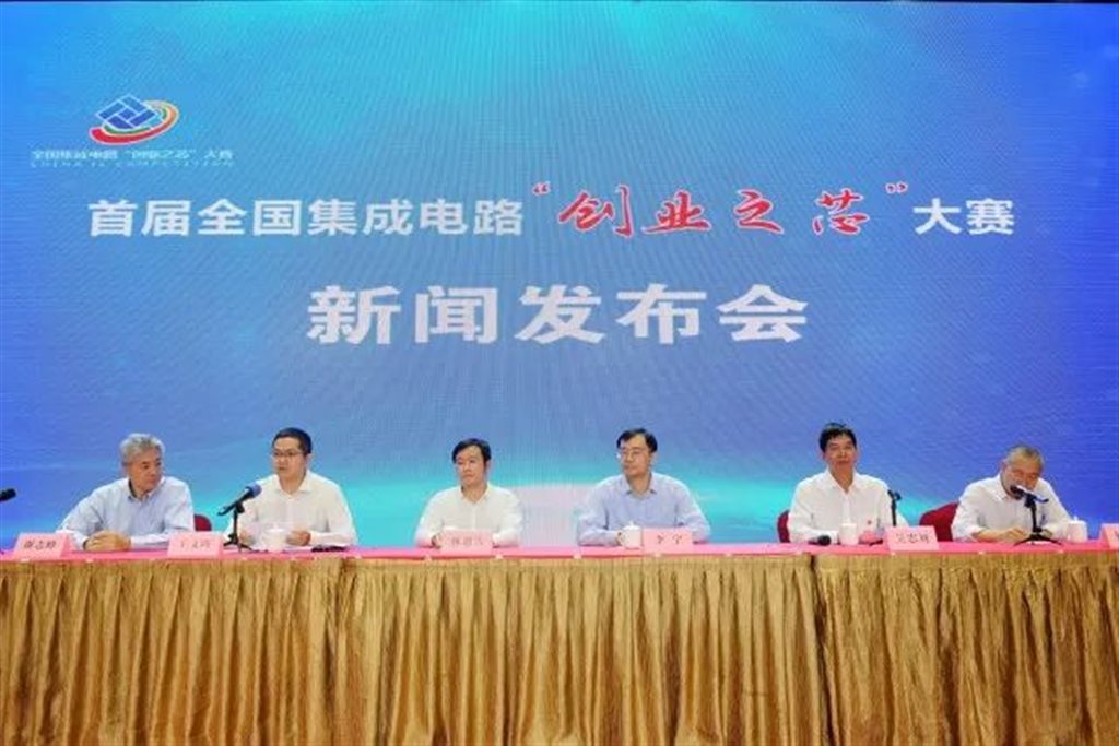 http://mmbiz.qpic.cn/mmbiz_jpg/OCkBk503qF7VIjwcwS38BkOia43CdC9IpvjuwAEjSTLrziauRyiaSvlJnHZsUyAXms9kFgSrhib4udzobFvlbLEugQ/640?wx_fmt=jpeg&wxfrom=5&wx_lazy=1