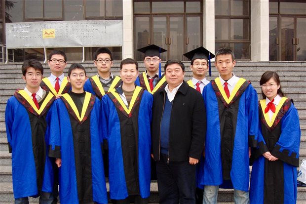 http://news.xidian.edu.cn/__local/E/30/ED/1D7E0F984DAC1F7F8B68B6CE560_111C6BAE_46601.jpg